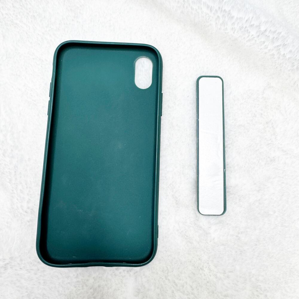 Digital Nomad Green iPhone XR Phone Case with Attachable Hand Strap NEW